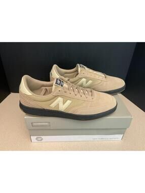 New! Mens New Balance Numeric 440 Brown/ Black Athletic Low Shoes. Size 9.5D.